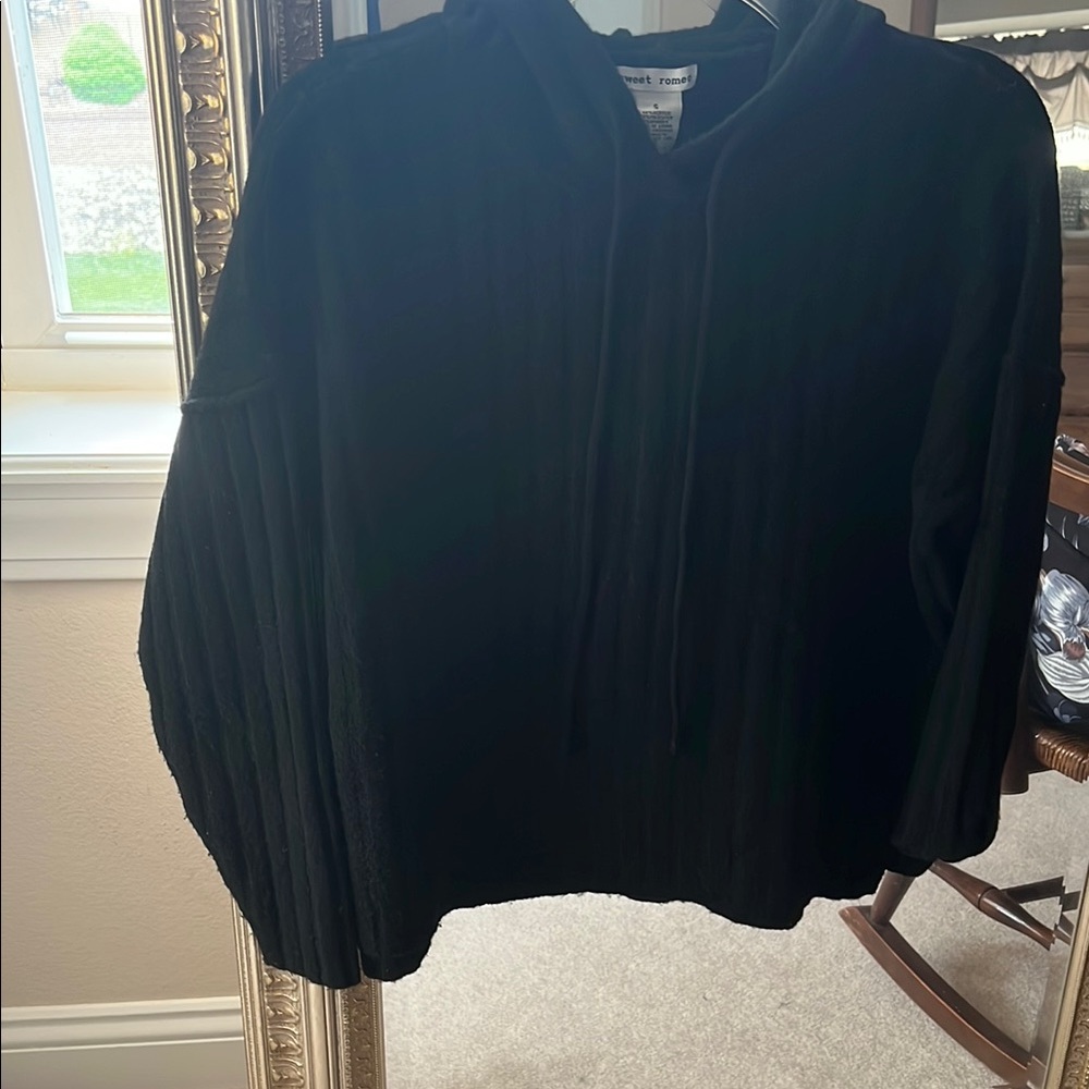 Sweet Romeo Women's Black Sweater